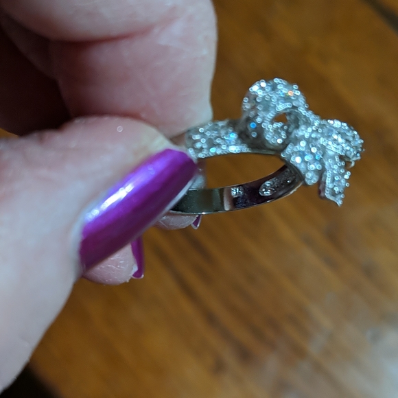 Bow ring - Picture 7 of 7